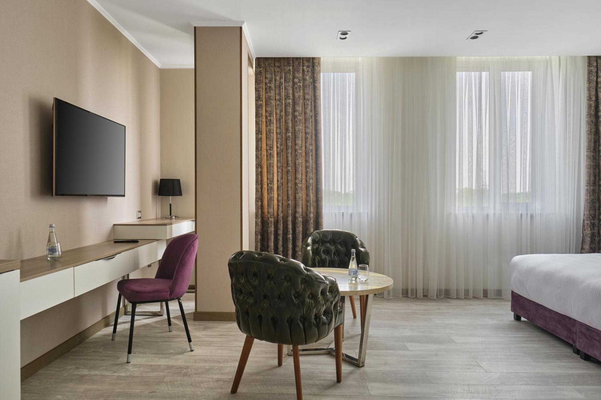 Panarams Tashkent Hotel, A Member Of Radisson Individuals Екстер'єр фото