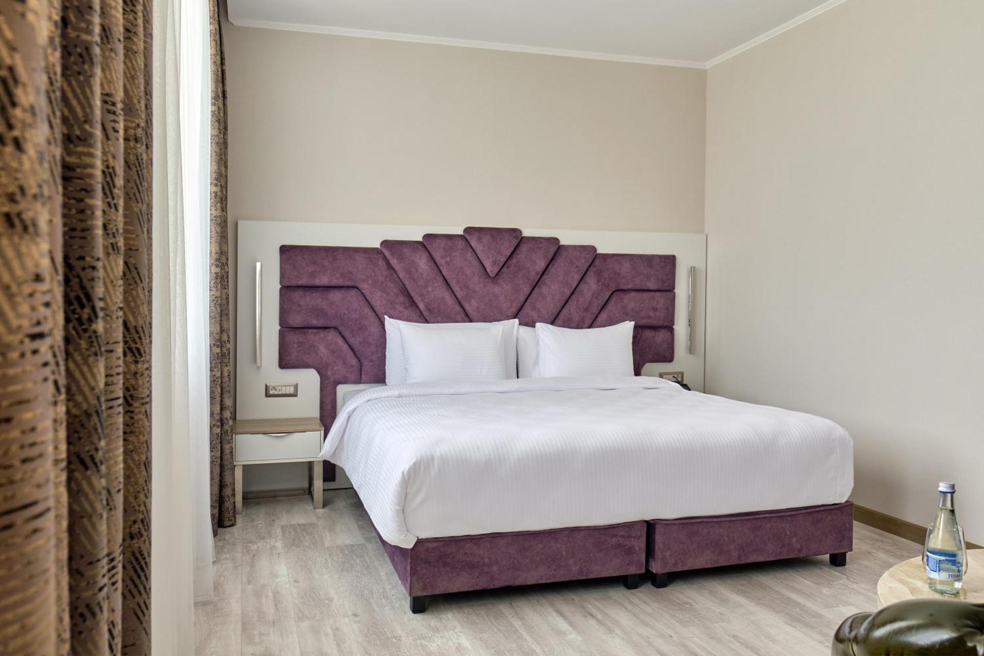 Panarams Tashkent Hotel, A Member Of Radisson Individuals Екстер'єр фото